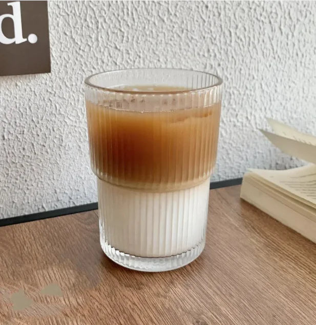 Wofflr Stripe Glass Mug with Lid and Straw